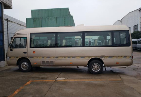 Используемый микроавтобус китайского бренда Mudan небольшого автобуса 23 места с правым рулем