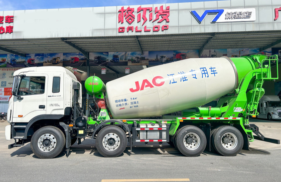 Бетонный грузовик Мобильный 7-8м3 Танкер Цементный смеситель Грузовик Китайская марка JAC Yuchai 350 лошадиных сил