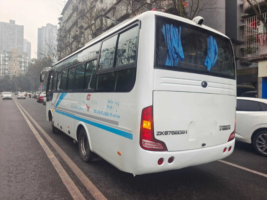 Используемый бренд ZK6761 Yutong в ЕВРО используемом автобусом Yuchai двигателя 2017 используемом годом LHD дизельным белым v 29 автобусов мест