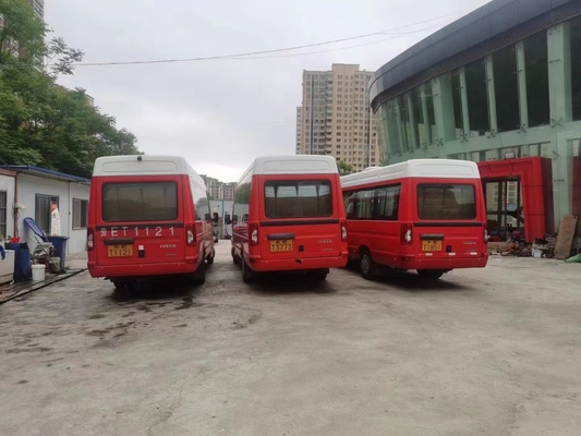 Новое прибытие 2017 дизель минибуса 129Hp мест года 19 используемый IVECO используемый автобусом